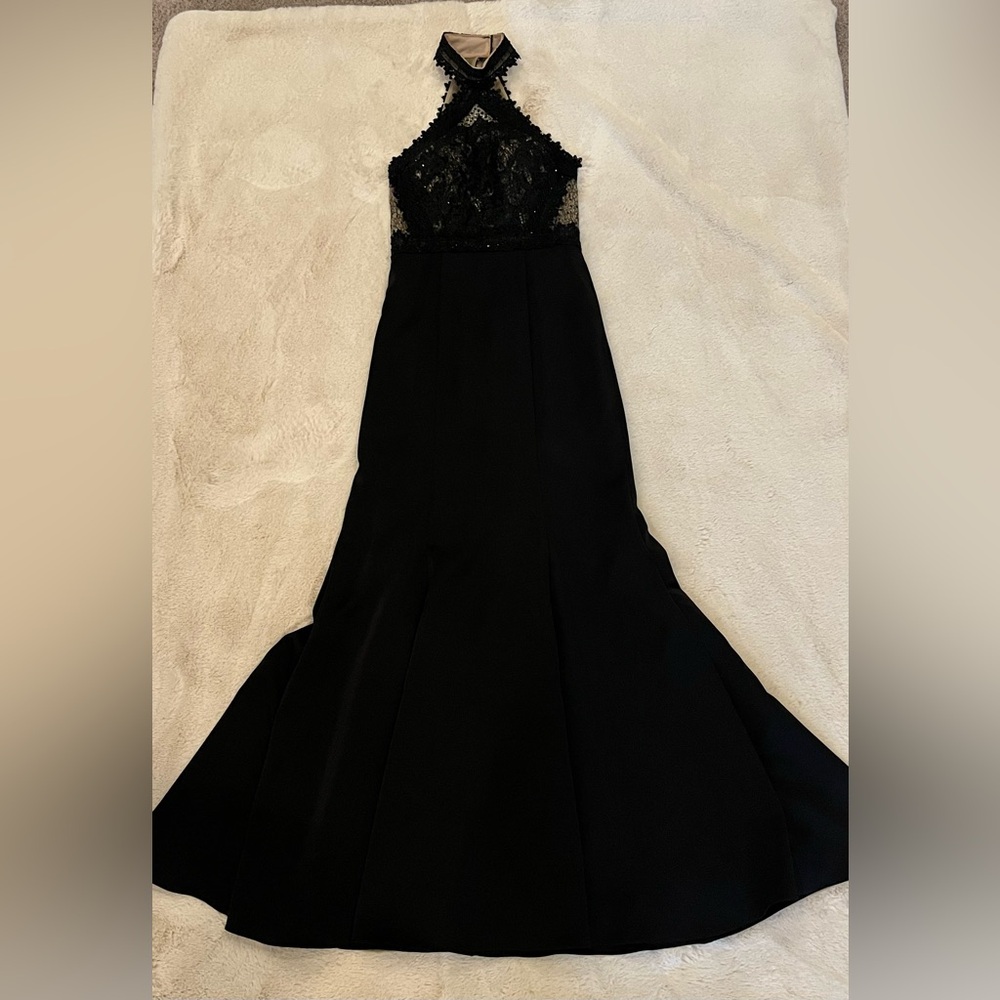 Paris Mon Cherie
Size 6 dress